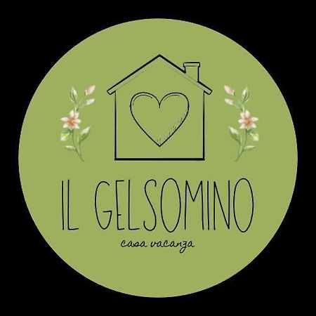 Casa Vacanza Il Gelsomino Somma Lombardo Exterior photo